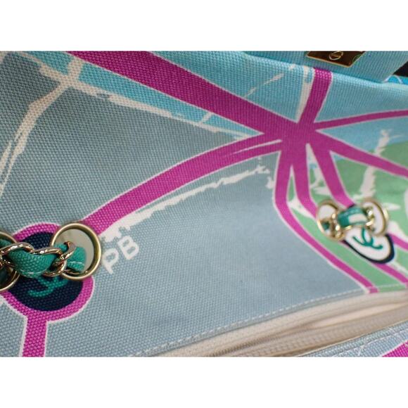 Chanel Eiffel Tower Flap Bag Vintage Paris Shoulder Purse CC Rare Quilted Canvas - Picture 14 of 16